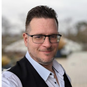 freiberufler Copywriter & Scriptwriter für Social Media | KI-Voiceover | Admin-Support auf freelance.de