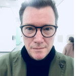 Freiberufler -Executive Creative Director | Brand Builder | Creative Transformation