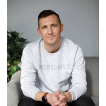 Freiberufler -Full-Stack Developer | Videographer | Video Editor
