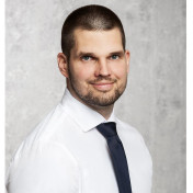 freiberufler Senior PM-Berater | PM Coach | Projektleiter | KI-Projekte | Klassisch • Agil • Hybrid auf freelance.de
