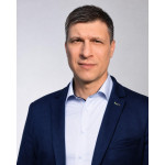 Freiberufler -Interim CEO / Chief Restructuring Officer
