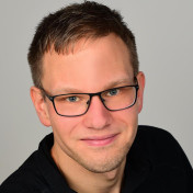 freiberufler Senior Full-Stack-Webentwickler | PHP, JavaScript, WordPress, SEO & Tracking auf freelance.de