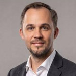 Freiberufler -Head of IT & Full Stack Developer