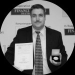 Freiberufler -Erfahrener Macher (CEO) und Experte für Leistungselektronik und Systementwicklung