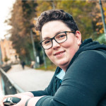 Freiberufler -Social Media & Meta Ads Managerin, KI-Lösungen, Dozentin