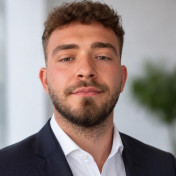 freiberufler AI Engineer: KI-Automatisierung, Websites & Landingpages, SEO auf freelance.de