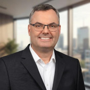 freiberufler Senior Commercial Executive auf freelance.de