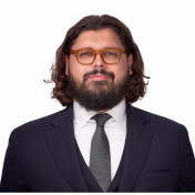 freiberufler Senior Manager | Strategie & Finanzen | Operationen auf freelance.de