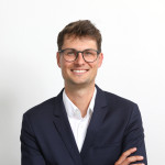 Freiberufler -Senior Product & Strategy Consultant