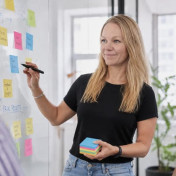 freiberufler Senior UX Designer | UX & Product Strategy • User-Centered Design • Research • KPI-Driven UX auf freelance.de