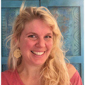 freiberufler Dipl. Grafikdesignerin & Illustratorin in München auf freelance.de