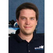 freiberufler Videoproduzent mit Steadycam, Kamera & Schnitteinheit auf freelance.de