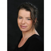 freiberufler Mode und Accessoiresdesign, Schnittentwicklung auf freelance.de