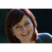 freiberufler Freelancer mit jahrelanger Erfahrung in Technologie und Übersetzungen auf freelance.de