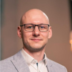 Freiberufler -SAP Basis Technologie und HANA Consulting & Administration