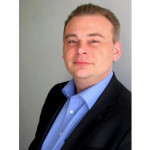 Freiberufler -Senior IT Executive / Management Consultant