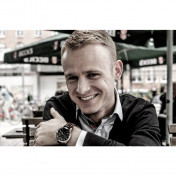 freiberufler Porträt-und Hochzeitsfotografie, Landschaftsmotive, Streetart und Produktfotografie auf freelance.de