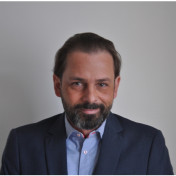 freiberufler Web-Frontends nach aktuellen Standards, Datenverarbeitung unter Linux und Windows, DB-Programmierung. auf freelance.de