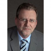 freiberufler Interim Manager IT- Berater und Projektmanager - Diplom-Ingenieur - MBA auf freelance.de